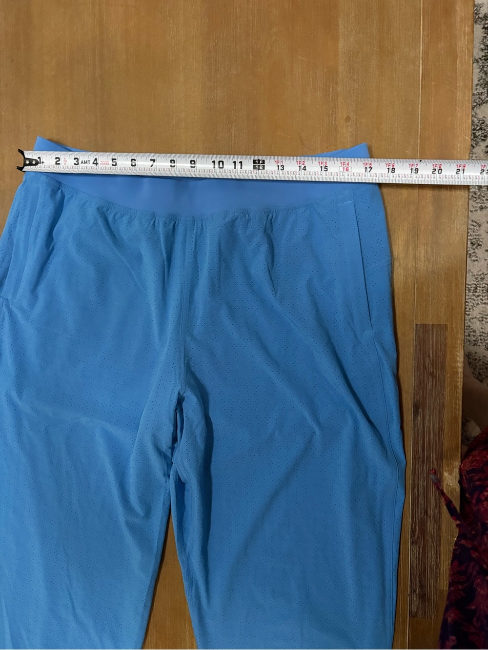 lululemon athletica Light Blue Women's Track Joggers - Picture 10 of 16